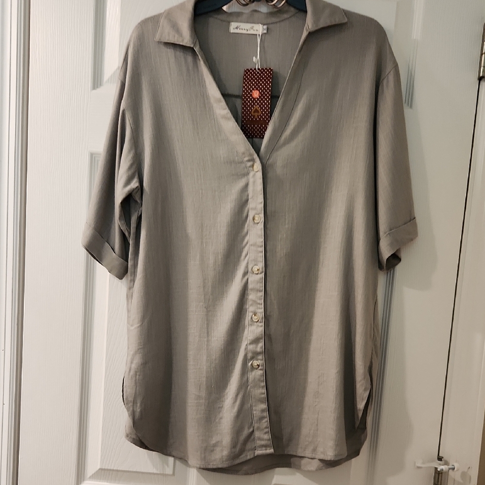 NWT Merry Fun Gray V Neck Button Down Cotton-Linen Blend Blouse Women's Size M
